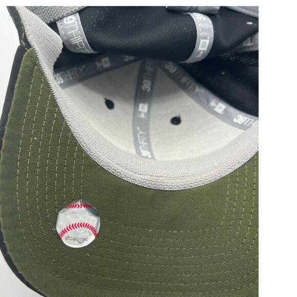 Boston Red Sox Cap Camo Memorial Day Cap MLB Hat Fitted Size Med-Large - Picture 5 of 5